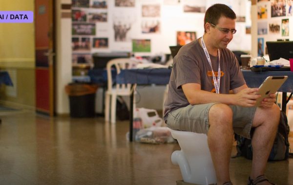 A Toilet Seat That Reads Your Blood Pressure: Casana’s AI Smart Seat Goes Passive on Health Tracking